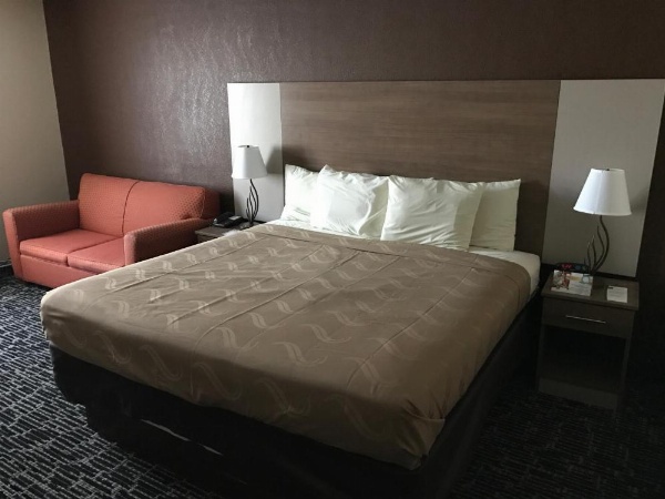 Quality Inn Near Pimlico Racetrack image 15