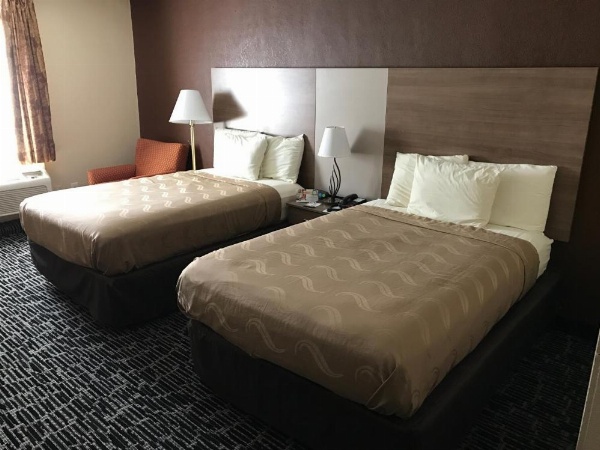 Quality Inn Near Pimlico Racetrack image 22